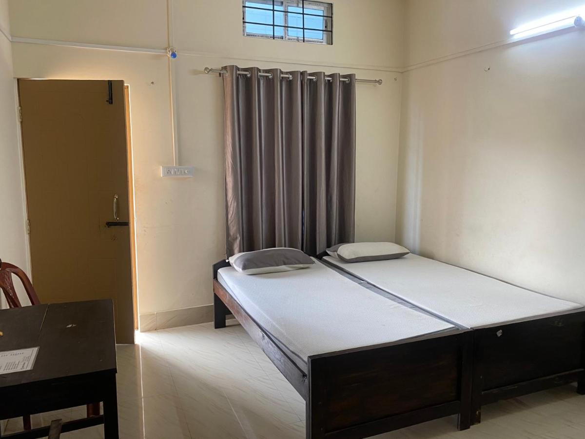 Atithya Lodge Guwahati Eksteriør billede